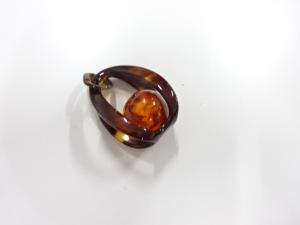 本鼈甲　琥珀　ペンダントトップ